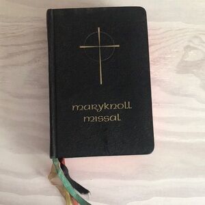 Maryknoll Missal with Gold Cross